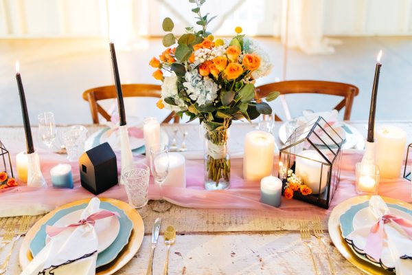 Salon Des Fleurs Candle Arrangements