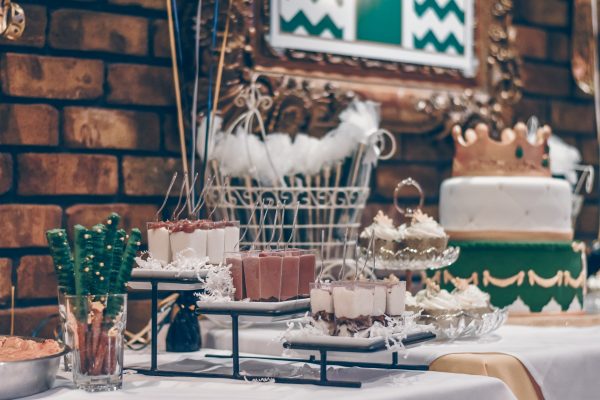Salon Des Fleurs Wedding Cake Decoration